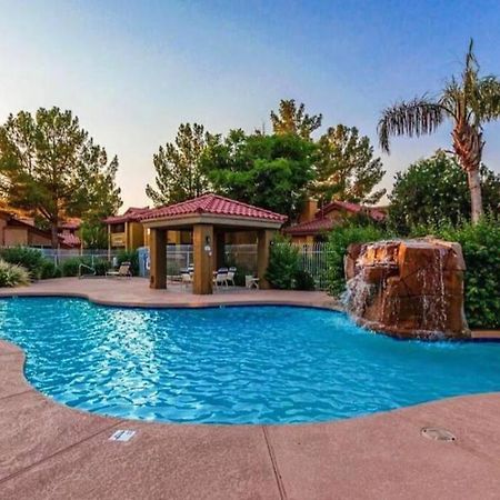 2Br Condo 15 Mins To Downtown Phoenix With Pool & Spa Kültér fotó
