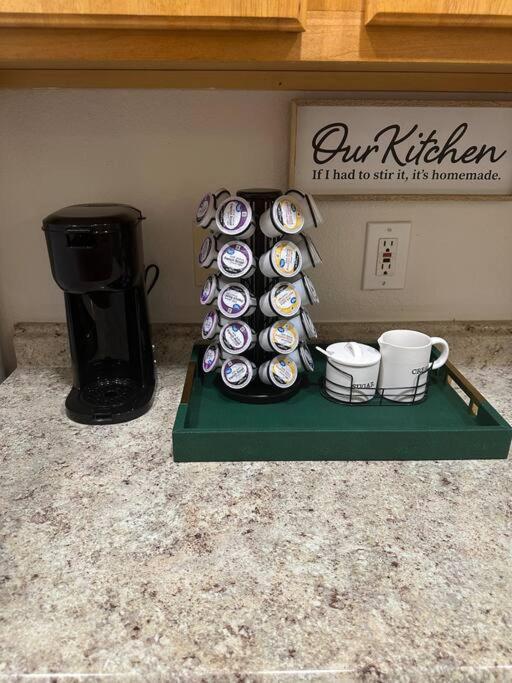 2Br Condo 15 Mins To Downtown Phoenix With Pool & Spa Kültér fotó