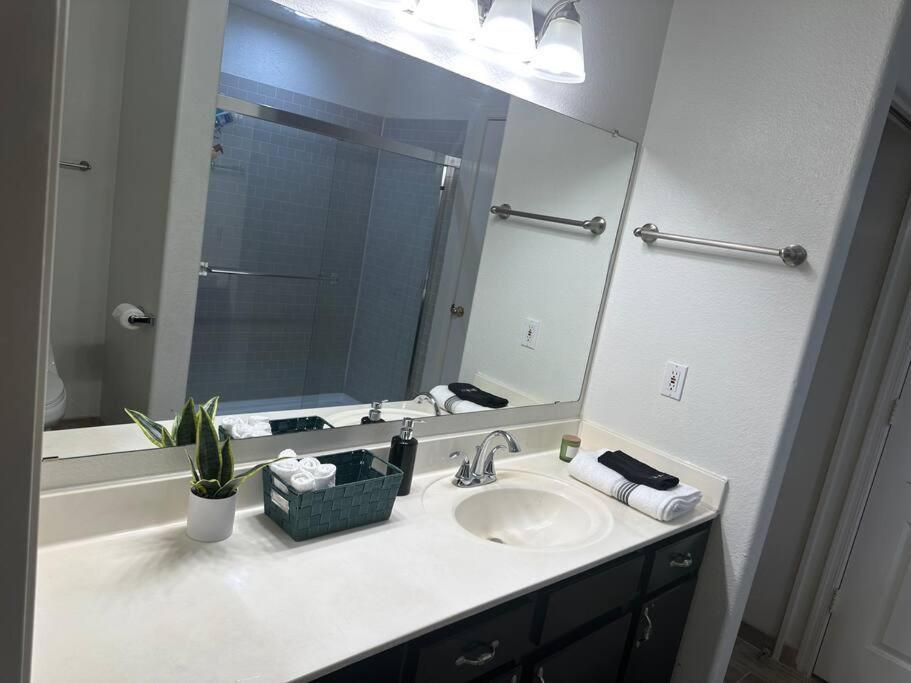 2Br Condo 15 Mins To Downtown Phoenix With Pool & Spa Kültér fotó